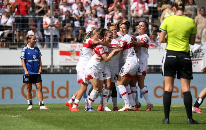 29.08.26 Frauen VfB Stuttgart - Hamburger SV Deutschland, Stuttgart, 29.08.2026, Fussball, Frauen, Bundesliga, Saison 2026 2027, VfB Stuttgart - Hamburger SV (2:1): Reena Wichmann (VfB Stuttgart); Jubel Tor 1:1 Wichmann. *** August 29, 2026 Women s VfB Stuttgart vs. Hamburger SV Germany, Stuttgart, August 29, 2026, Soccer, Women s, Bundesliga, 2026–2027 Season, VfB Stuttgart vs. Hamburger SV 2–1 Reena Wichmann (VfB Stuttgart) celebrates goal 1–1 Wichmann
