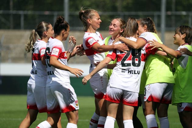 29.08.26 Frauen VfB Stuttgart - Hamburger SV Deutschland, Stuttgart, 29.08.2026, Fussball, Frauen, Bundesliga, Saison 2026 2027, VfB Stuttgart - Hamburger SV (2:1): Reena Wichmann (VfB Stuttgart); Jubel Tor 1:1 Wichmann. *** August 29, 2026 Women s VfB Stuttgart vs. Hamburger SV Germany, Stuttgart, August 29, 2026, Soccer, Women s, Bundesliga, 2026–2027 Season, VfB Stuttgart vs. Hamburger SV 2–1 Reena Wichmann (VfB Stuttgart) celebrates goal 1–1 Wichmann