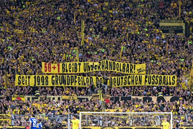 1. Bundesliga 26 27 - Borussia Dortmund - Hamburger SV am 29.08.2026 an der Bremer Brücke in Osnabrück Fans des BVB fordern weiter 50 +1 unverhandelbar *** 1 Bundesliga 26 27 Borussia Dortmund vs. Hamburger SV on August 29, 2026, at the Bremer Brücke in Osnabrück. BVB fans continue to demand 50:1—non-negotiable. MT