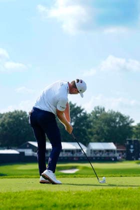 August 29, 2026, Atlanta, Georgia, USA: Ryan Gerard (USA) hits his tee shot on the 9th hole, during the third round at East Lake Golf Club. Atlanta USA - ZUMAd212 20260829_zsp_d212_178 Copyright: xRichardxDolex