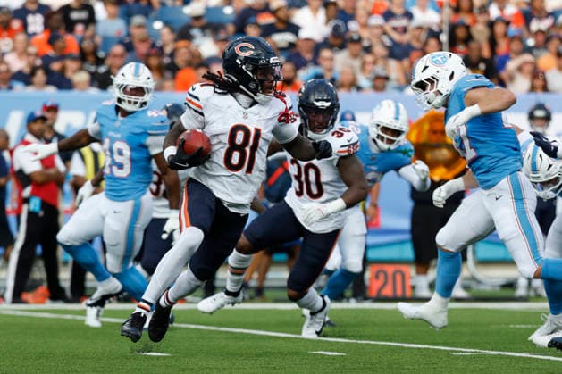 NASHVILLE, TN - AUGUST 29: Chicago Bears wide receiver Zavion Thomas (81) runs after fielding a kickoff during a preseason game between the Tennessee Titans and Chicago Bears, August 29, 2026 at Nissan Stadium in Nashville, Tennessee. (Photo by Matthew Maxey Icon Sportswire) NFL, American Football Herren, USA AUG 29 Bears at Titans EDITORIAL USE ONLY Icon260829019