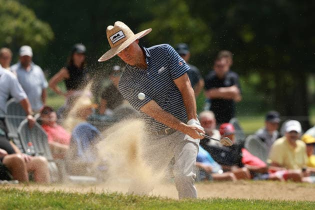 The Ally Challenge GRAND BLANC,MICHIGAN-AUGUST 29: Ben Crane of the United States hits out of the bunker on the 17th green during the second round of The Ally Challenge presented by McLaren at Warwick Hills Golf & Country Club, Grand Blanc, MI, USA Saturday, August 29, 2026. Grand Blanc Michigan United States  Copyright: xJorgexLemusx originalFilename:lemus-theallyc260829_npmy7.jpg