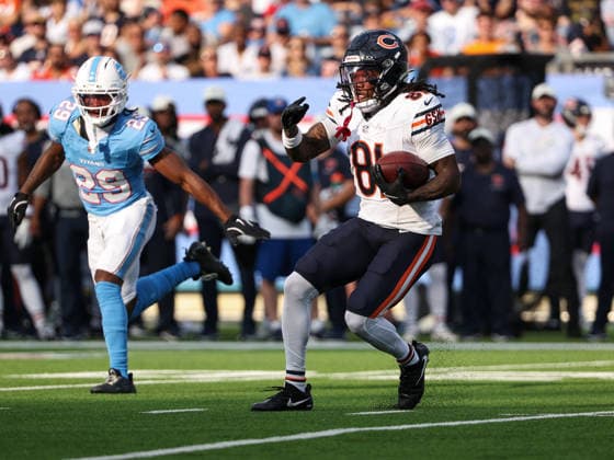 Aug 29, 2026; Nashville, Tennessee, USA; Chicago Bears wide receiver Zavion Thomas (81) makes a move after receiving the ball during the NFL, American Football Herren, USA preseason game between the Chicago Bears and the Tennessee Titans at Nissan Stadium (Nashville). Mandatory Credit: -Cal Media NFL 2026: Bears Vs Titans AUG 29  - ZUMAc04_ 20260829_zma_c04_092 Copyright: xStephenxFurstx