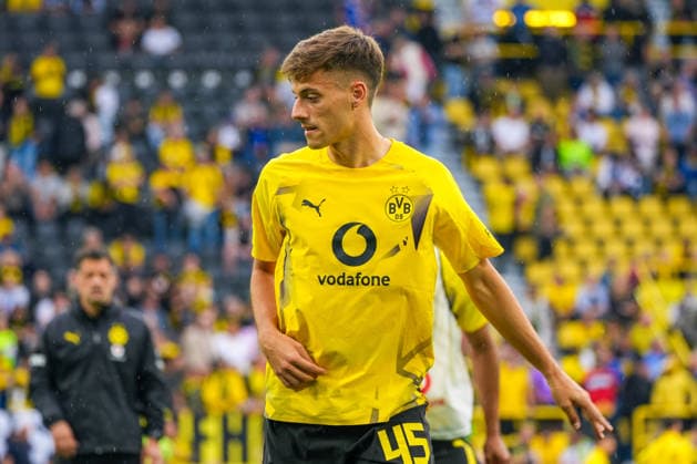 Giannis Konstantelias (Borussia Dortmund, 45), Deutschland: Fussball, Bundesliga, Saison 2026 27, 1. Spieltag, 29.08.2026, Borussia Dortmund vs Hamburger SV, Signal-Iduna-Park (Dortmund, Nordrhein-Westfalen) *** Giannis Konstantelias, Borussia Dortmund, 45, German soccer, Bundesliga, 2026–27 season, Matchday 1, August 29, 2026, Borussia Dortmund vs. Hamburger SV, Signal Iduna Park, Dortmund, North Rhine-Westphalia Copyright: xLeonxFrickx