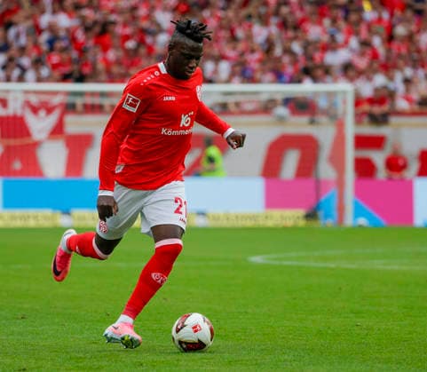 Im Bild: Danny da Costa (FSV Mainz 05, 21) am Ball 29.08.2026, FSV Mainz 05 - SC Paderborn 07, 1. Bundesliga, 1. Spieltag, Deutschland, Mainz, MEWA Arena, DFL REGULATIONS PROHIBIT ANY USE OF PHOTOGRAPHS AS IMAGE SEQUENCES AND OR QUASI-VIDEO. *** Pictured: Danny da Costa of FSV Mainz 05, age 21, with the ball on August 29, 2026, FSV Mainz 05 vs. SC Paderborn 07, Bundesliga 1, Matchday 1, Germany, Mainz, MEWA Arena, DFL REGULATIONS PROHIBIT ANY USE OF PHOTOGRAPHS AS IMAGE SEQUENCES AND OR QUASI-VIDEO Copyright: HMBxMedia xJulienxBecker