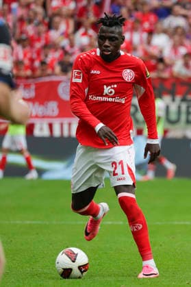 Im Bild: Danny da Costa (FSV Mainz 05, 21) am Ball 29.08.2026, FSV Mainz 05 - SC Paderborn 07, 1. Bundesliga, 1. Spieltag, Deutschland, Mainz, MEWA Arena, DFL REGULATIONS PROHIBIT ANY USE OF PHOTOGRAPHS AS IMAGE SEQUENCES AND OR QUASI-VIDEO. *** Pictured: Danny da Costa of FSV Mainz 05, age 21, with the ball on August 29, 2026, FSV Mainz 05 vs. SC Paderborn 07, Bundesliga 1, Matchday 1, Germany, Mainz, MEWA Arena, DFL REGULATIONS PROHIBIT ANY USE OF PHOTOGRAPHS AS IMAGE SEQUENCES AND OR QUASI-VIDEO Copyright: HMBxMedia xJulienxBecker