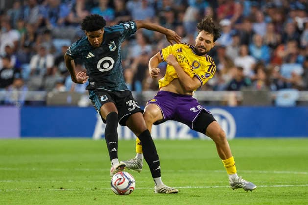 August 29, 2026, St. Paul, Minnesota, United States: Minnesota United FC midfielder OWEN GENE (30) and Orlando City midfielder JORAN GERBET (35) battle for possession. Minnesota United hosted Orlando City on August 29th. The teams faced off at Allianz Field in St. Paul, Minnesota. The game ended in a draw 3-3. MLS, Fussball Herren, USA 2026 - Minnesota United 3:3 Orlando City  - ZUMAt166 20260829_zsp_t166_031 Copyright: xMichaelxTurnerx