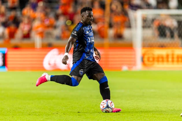 August 29, 2026, Houston, Texas, USA: RONALDO VIEIRA (14) of the San Jose Earthquakes passes during the MLS, Fussball Herren, USA match between the San Jose Earthquakes and the Houston Dynamo at Shell Energy Stadium. Houston USA - ZUMAn340 20260829_zsp_n340_004 Copyright: xJoexNogalskix