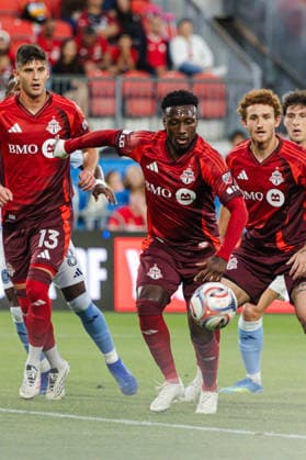 Derrick Etienne Jr of Toronto FC controls the ball during the MLS, Fussball Herren, USA Regular Season match between Toronto FC and New York City FC on August 29, 2026 in BMO Field, Toronto, Ontario, Canada Copyright: xCurtisxWongx xSPPx Sportspressphoto_SPR219397