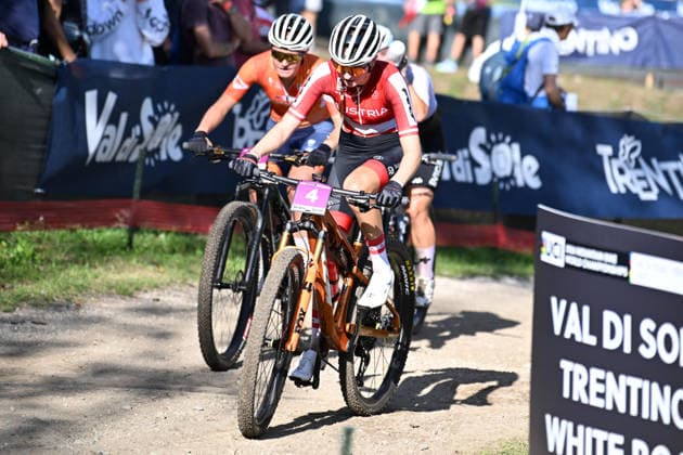 XCO Olympic Cross-Country - Women Under 23 (4) Katrin Embacher of Austria competes during UCI MTB World Championship, WM, Weltmeisterschaft - Val di Sole 2026 - XCO Olympic Cross-Country - Women Under 23 category race on August 30, 2026 Val di Sole, Trento Italy. Commezzadura Trentino Italy  Copyright: xRobertoxTommasinix originalFilename:tommasini-ucimtbwo260830_npSiu.jpg