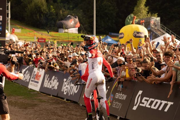 IPA87930375 - Goldstone Jackson (CAN) during the Men s Elite Downhill race at the Val di Sole UCI Mountain Bike World Championships—the DHI race at Val di Sole Downhill—on August 29, 2026.  Copyright: xFabioxAverna IPAxSportx xx 87930375