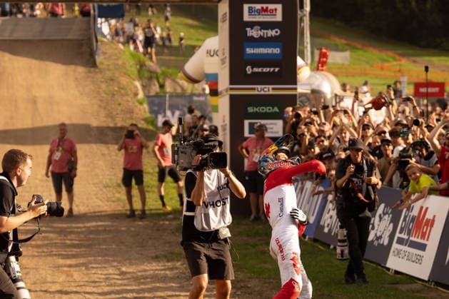 IPA87930575 - Goldstone Jackson (CAN) during the Men s Elite Downhill race at the Val di Sole UCI Mountain Bike World Championships—the DHI race at Val di Sole Downhill—on August 29, 2026.  Copyright: xFabioxAverna IPAxSportx xx 87930575