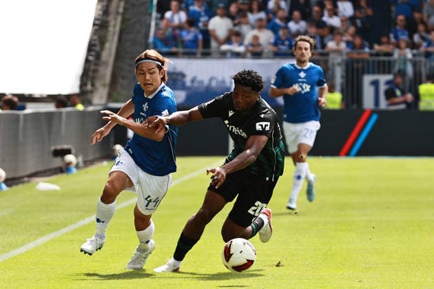 30.08.2026, xtvx, Fussball 2.Bundesliga, SV Darmstadt 98 - Hannover 96 v.l. Zweikampf, Duell, duel, tackle, compete Yosuke Furukawa (SV Darmstadt 98) Ime Okon (Hannover 96) (DFL DFB REGULATIONS PROHIBIT ANY USE OF PHOTOGRAPHS as IMAGE SEQUENCES and or QUASI-VIDEO) Darmstadt *** August 30, 2026, xtvx, Soccer 2. Bundesliga, SV Darmstadt 98 vs. Hannover 96: Tackle, duel, tackle, compete Yosuke Furukawa SV Darmstadt 98 Ime Okon Hannover 96 DFL DFB REGULATIONS PROHIBIT ANY USE OF PHOTOGRAPHS AS IMAGE SEQUENCES AND OR QUASI-VIDEO Darmstadt