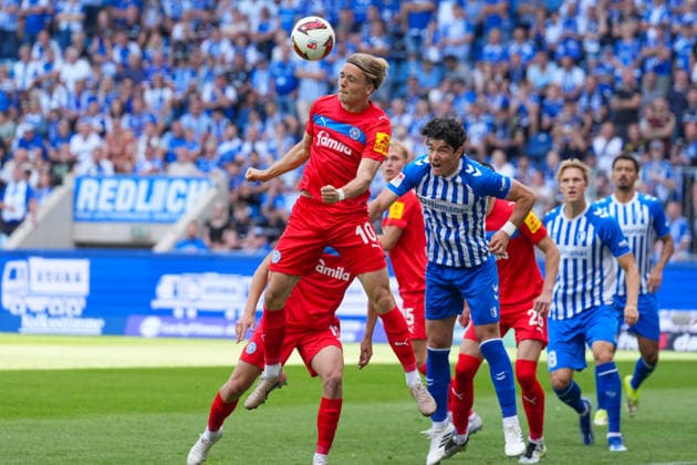 30.08.2026, xydrx, Fußball, 2. Fußball Bundesliga, 1.FC Magdeburg - Holstein Kiel, Saison 2026 2027, Avnet Arena: Jonas Therkelsen (Holstein Kiel, 10) Niko Takahashi (Holstein Kiel, 3) DFB regulations prohibit any use of photographs as image sequences and or quasi-video. *** August 30, 2026, xydrx, Soccer, 2. Bundesliga, 1. FC Magdeburg vs. Holstein Kiel, 2026–2027 season, Avnet Arena, Jonas Therkelsen, Holstein Kiel, 10 Niko Takahashi, Holstein Kiel, 3 DFB regulations prohibit any use of photographs as image sequences and or quasi-video Copyright: HMBxMedia YannisxDreimann