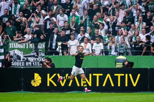 260830 AIKs Linus Carlstrand jublar efter 1-1 under fotbollsmatchen i Allsvenskan mellan AIK och Hammarby den 30 augusti 2026 i Stockholm. Copyright: JESPERxZERMAN BB260830JZ020