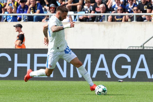 30.08.2026, xrekx, Fussball 3.Liga, 1.FC Saarbruecken - Hansa Rostock v.l. Leon Dajaku (FC Hansa Rostock) Saarbruecken