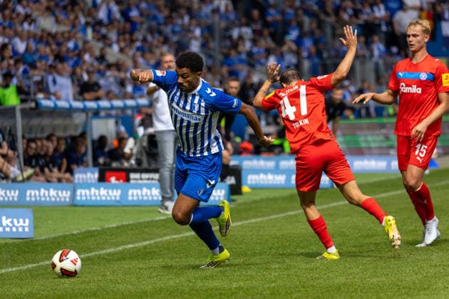 Deutschland: 2.Bundesliga, Saison 2026 2027, 30.08.2026, 3. Spieltag, 1.FC Magdeburg vs Holstein Kiel, Avnet Arena : Emmanuel Iyoha (1.FC Magdeburg, 8) *** Germany 2. Bundesliga, 2026–2027 Season, August 30, 2026, Matchday 3, 1. FC Magdeburg vs. Holstein Kiel, Avnet Arena, Emmanuel Iyoha (1. FC Magdeburg), 8 Copyright: xMichellexLukax