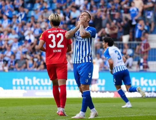Mateusz Zukowski (1. FC Magdeburg, 22) reagiert nach einer vergebenen Chance. GER, 1. FC Magdeburg vs Holstein Kiel, 2. Bundesliga, 3. Spieltag, Saison 2026-27, Avnet Arena, Magdeburg, 30.08.2026 DFL REGULATIONS PROHIBIT ANY USE OF PHOTOGRAPHS AS IMAGE SEQUENCES AND OR QUASI-VIDEO GER, 1. FC Magdeburg vs Holstein Kiel, 2. Bundesliga, 3. Spieltag, Saison 2026-27, 30.08.2026 Magdeburg *** Mateusz Zukowski of 1. FC Magdeburg, 22, reacts after missing a chance. GER, 1. FC Magdeburg vs. Holstein Kiel, 2. Bundesliga, Matchday 3, 2026–27 season, Avnet Arena, Magdeburg, August 30, 2026 DFL regulations prohibit any use of photographs as image sequences and or quasi-video GER, 1 FC Magdeburg vs. Holstein Kiel, 2. Bundesliga, Matchday 3, 2026–27 season, August 30, 2026, Magdeburg Copyright: xEibner-Pressefoto ScottxColemanx EP_SCN