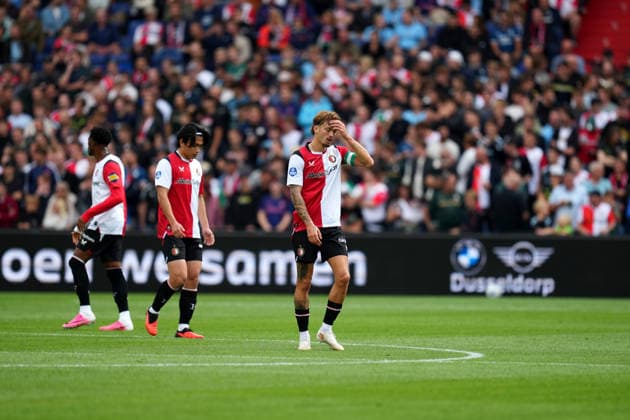 Eredivisie: Feyenoord Rotterdam v ADO Den Haag Rotterdam - Luciano Valente of Feyenoord Rotterdam looks dejected during the fourth competition round of the 2026 2027 Eredivisie season. The match is set between Feyenoord Rotterdam and ADO Den Haag at De Kuip on 30 August 2026 in Rotterdam, The Netherlands. (Hero Images Yannick Verhoeven) Copyright: xYannickxVerhoevenx