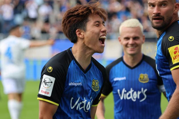 30.08.2026, Fussball, Herren, 3. Liga, Saison 2026 2027, 1. FC Saarbrücken - FC Hansa Rostock, Torjubel zum 1:1, Torschütze: Seung-Joon Lee (1. FC Saarbrücken) Saarbrücken Ludwigsparkstadion Saarland Deutschland (DEU) Copyright: xSebastianxBachx