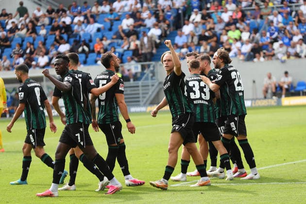 30.08.2026, xtvx, Fussball 2.Bundesliga, SV Darmstadt 98 - Hannover 96 v.l. Strafstoss Lars Gindorf (Hannover 96) Goal scored, Tor zum 0:1 Torjubel, Goal celebration, celebrate the goal, celebrates scoring (DFL DFB REGULATIONS PROHIBIT ANY USE OF PHOTOGRAPHS as IMAGE SEQUENCES and or QUASI-VIDEO) Darmstadt *** August 30, 2026, xtvx, Soccer 2. Bundesliga, SV Darmstadt 98 vs. Hannover 96: Penalty kick by Lars Gindorf; Hannover 96 scores, making the score 0–1; goal celebration, Goal celebration, celebrating the goal, celebrates scoring DFL DFB REGULATIONS PROHIBIT ANY USE OF PHOTOGRAPHS as IMAGE SEQUENCES and or QUASI-VIDEO Darmstadt