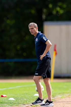 Regionalliga Nordost Frauen: 1. FFC Turbine Potsdam II vs. 1. FFV Erfurt; Potsdam; 30.08.2026 Thomas Kandler (Trainer; 1. FFC Turbine Potsdam II) Regionalliga Nordost Frauen: 1. FFC Turbine Potsdam II vs. 1. FFV Erfurt; Sportforum Potsdam Waldstadt Schlaatz; 30.08.2026 Copyright: xBEAUTIFULxSPORTS Duehringx