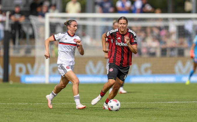 GER, Frankfurt, Eintracht Frankfurt vs 1. FC Nürnberg, Google Pixel Frauen Bundesliga, Fussball, DFB, Spielzeit 2026 2027, Stadion am Brentanobad, 2. Spieltag im Bild v.l.: Lara Meroni (FC Nürnberg Frauen 11), Larissa Mühlhaus (Eintracht Frankfurt Frauen 47) DFB DFL REGULATIONS PROHIBIT ANY USE OF PHOTOGRAPHS AS IMAGE SEQUENCES AND OR QUASI-VIDEO, 30.08.2026 *** GER, Frankfurt, Eintracht Frankfurt vs. 1. FC Nürnberg, Google Pixel Women s Bundesliga, Soccer, DFB, 2026–2027 Season, Stadion am Brentanobad, Matchday 2: Pictured from left: Lara Meroni, 1. FC Nürnberg Women s Team No. 11, Larissa Mühlhaus, Eintracht Frankfurt Women’s Team No. 47. DFB and DFL regulations prohibit any use of photographs as image sequences and or quasi-video. August 30, 2026 Copyright: HMBxMedia HendrikxHamelau