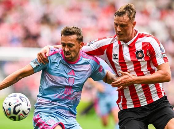 Timothy Castagne of Fulham and Dan Ballard of Sunderland Sunderland v Fulham, Premier League Football, Football, Stadium of Light, Sunderland, UK - 30 Aug 2026Sunderland Stadium of Light United Kingdom EDITORIAL USE ONLY No use with unauthorised audio, video, data, fixture lists, club league logos or live services. Online in-match use limited to 120 images, no video emulation. No use in betting, games or single club league player publications. Copyright: xGreigxCowie Shutterstockx 17119085by