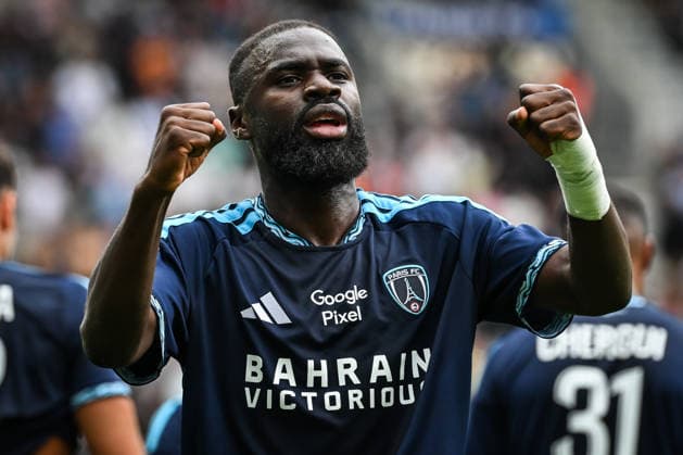 August 30, 2026, Paris, France, France: Lassine SINAYOKO of Paris FC celebrates his goal during the Ligue 1 match between Paris FC and OGC Nice at Jean-Bouin Stadium on August 30, 2026 in Paris, France. Paris France - ZUMAm308 20260830_zsp_m308_007 Copyright: xMatthieuxMirvillex