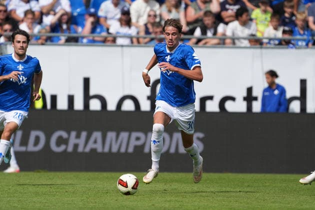Milan Smit (SV Darmstadt 98) - 30.08.2026 2. Bundesliga, Saison 26 27: SV Darmstadt 98 vs. Hannover 96, Stadion am Boellenfalltor, 3. Spieltag, emonline, emspor, *** Milan Smit, SV Darmstadt 98, 30 08 2026, 2. Bundesliga, Season 26–27, SV Darmstadt 98 vs. Hannover 96, Stadion am Boellenfalltor, Matchday 3, emonline, emspor,