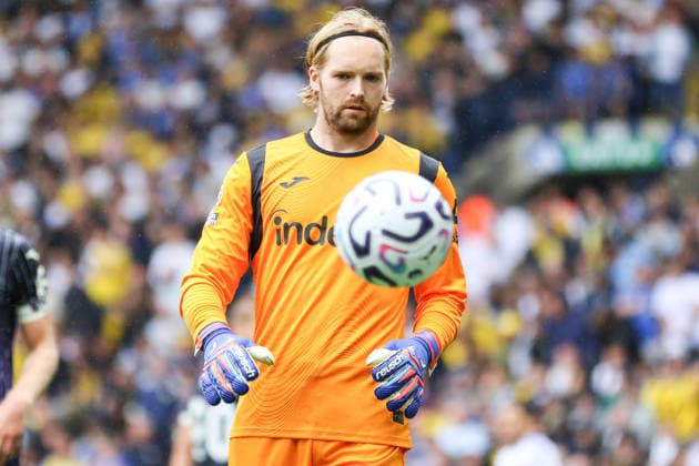 LEEDS, ENGLAND - AUGUST 30: Goalkeeper Caoimhin Kelleher of Brentford during the Premier League match between Leeds United and Brentford at Elland Road on August 30, 2026 in Leeds, England. Copyright: xSeanxChandlerx xSPPx Sportspressphoto_SPR219650