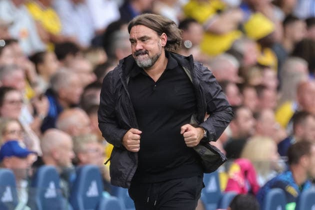 Premier League: Leeds United v Brentford Daniel Farke manager of Leeds United run the the dressing room at half time one goal down during the Premier League match Leeds United vs Brentford at Elland Road, Leeds, United Kingdom on 30 August 2026 (Photo by Mark Cosgrove News Images) Leeds Elland Road West Yorkshire United Kingdom Copyright: xMarkxCosgrove NewsxImagesx