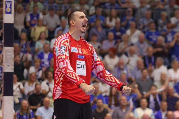 30.08.2026, xtgx, Handball Opel HBL, VfL Gummersbach - SC Magdeburg emspor, v.l. Matej Mandic (Magdeburg, 12) Jubelt ueber gehaltenen Ball, abgewehrt, gehalten, Torhueter Gummersbach
