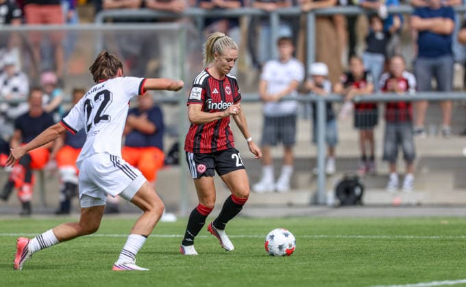 GER, Frankfurt, Eintracht Frankfurt vs 1. FC Nürnberg, Google Pixel Frauen Bundesliga, Fussball, DFB, Spielzeit 2026 2027, Stadion am Brentanobad, 2. Spieltag im Bild v.l.: Julia Pollak (FC Nürnberg Frauen 22), Rebecka Blomqvist (Eintracht Frankfurt Frauen 28) DFB DFL REGULATIONS PROHIBIT ANY USE OF PHOTOGRAPHS AS IMAGE SEQUENCES AND OR QUASI-VIDEO, 30.08.2026 *** GER, Frankfurt, Eintracht Frankfurt vs. 1. FC Nürnberg, Google Pixel Women s Bundesliga, Soccer, DFB, 2026–2027 Season, Stadion am Brentanobad, Matchday 2: Pictured from left, Julia Pollak, FC Nürnberg Women s Team, age 22, Rebecka Blomqvist, Eintracht Frankfurt Women, 28. DFB and DFL regulations prohibit any use of photographs as image sequences and or quasi-video. August 30, 2026 Copyright: HMBxMedia HendrikxHamelau