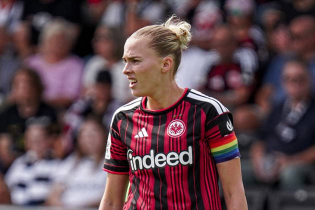 Deutschland: Fussball Saison 2026 2027 , Google Pixel Frauen-Bundesliga , 2. Spieltag , Eintracht Frankfurt Frauen vs. 1. FC Nürnberg Frauen - Stadion am Brentanobad (Frankfurt am Main) : Laura Freigang (Eintracht Frankfurt Frauen, 10) Mimik, Gesichtsausdruck, Emotion Frankfurt am Main Stadion am Brentanobad Deutschland Germany *** Germany Soccer Season 2026–2027, Google Pixel Women s Bundesliga, Matchday 2, Eintracht Frankfurt Women vs. 1. FC Nürnberg Women, Stadion am Brentanobad, Frankfurt am Main, Laura Freigang (Eintracht Frankfurt Women), 10 facial expressions, emotions, Frankfurt am Main, Stadion am Brentanobad, Germany Copyright: xBennetxLongx