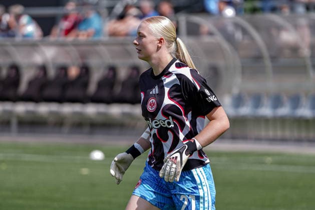 Deutschland: Fussball Saison 2026 2027 , Google Pixel Frauen-Bundesliga , 2. Spieltag , Eintracht Frankfurt Frauen vs. 1. FC Nürnberg Frauen - Stadion am Brentanobad (Frankfurt am Main) : Janne Krumme (Eintracht Frankfurt Frauen, 21) Mimik, Gesichtsausdruck, Emotion, Aufwärmen Frankfurt am Main Stadion am Brentanobad Deutschland Germany *** Germany Soccer Season 2026–2027, Google Pixel Women s Bundesliga, Matchday 2, Eintracht Frankfurt Women vs. 1. FC Nürnberg Women, Stadion am Brentanobad, Frankfurt am Main, Janne Krumme, Eintracht Frankfurt Women, 21, facial expressions, emotions, warming up, Frankfurt am Main, Stadion am Brentanobad, Germany Copyright: xBennetxLongx