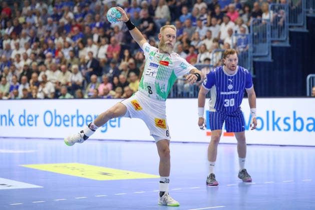 30.08.2026, xgox, Handball - Opel HBL VfL Gummersbach - SC Magdeburg emspor, v.l. Matthias Musche (Magdeburg, 6) beim Siebenmeter Gummersbach
