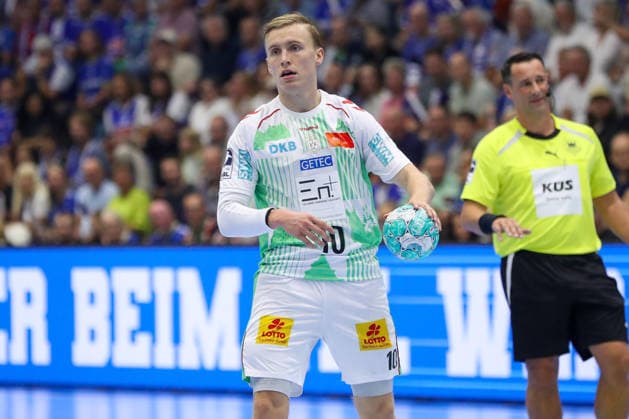 30.08.2026, xgox, Handball - Opel HBL VfL Gummersbach - SC Magdeburg emspor, v.l. Gisli Thorgeir Kristjansson (Magdeburg, 10) am Ball, plays the ball Gummersbach