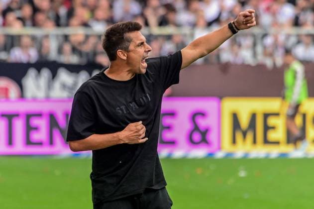 Trainer Marcel Rapp ( Pauli ) Deutschland , Hamburg , Millerntor , Fussball , 2 . Bundesliga , FC St Pauli - FC Kaiserslautern *** Coach Marcel Rapp, St. Pauli, Germany, Hamburg, Millerntor, soccer, 2. Bundesliga, FC St. Pauli, FC Kaiserslautern