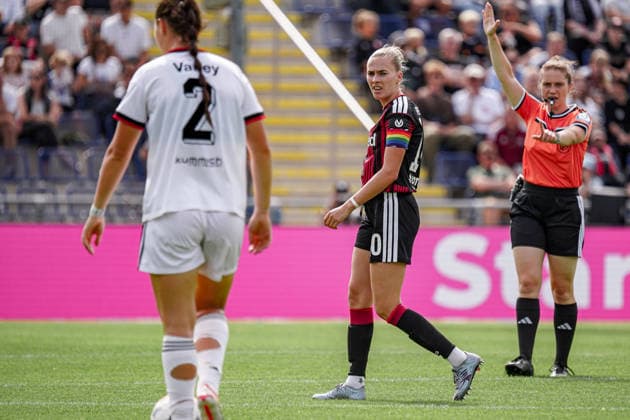 Deutschland: Fussball Saison 2026 2027 , Google Pixel Frauen-Bundesliga , 2. Spieltag , Eintracht Frankfurt Frauen vs. 1. FC Nürnberg Frauen - Stadion am Brentanobad (Frankfurt am Main) : Laura Freigang (Eintracht Frankfurt Frauen, 10) Mimik, Gesichtsausdruck, Emotion Frankfurt am Main Stadion am Brentanobad Deutschland Germany *** Germany Soccer Season 2026–2027, Google Pixel Women s Bundesliga, Matchday 2, Eintracht Frankfurt Women vs. 1. FC Nuremberg Women, Stadion am Brentanobad, Frankfurt am Main, Laura Freigang, Eintracht Frankfurt Women, 10 facial expressions, emotion, Frankfurt am Main, Stadion am Brentanobad, Germany Copyright: xBennetxLongx