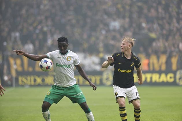 STOCKHOLM, SVERIGE 20260830 Hammarbys Ibrahima Breze Fofana mot AIK: Sixten Gustafsson under söndagens fotbollsmatch i allsvenskan mellan AIK och Hammarby IF pa Strawberry Arena. STOCKHOLM SVERIGE x1081x Copyright: xFredrikxPerssonx TTx ALLSVENSKAN AIK-HAMMARBY