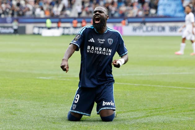 August 30, 2026, Paris, Paris, France: Lassine SINAYOKO of PARIS FC celebrates during League 1 McDonald s, Day 02 match between PFC and OGC NICE at Jean-Bouin stadium - on August 30 2026. Paris - France Soccer 2026, League 1 McDonaldÃ¢â‚¬â ¢S PFC Vs OGC NICE  - ZUMAb253 20260830_zsp_b253_007 Copyright: xLoicxBaratouxx