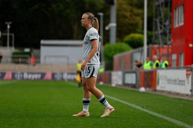 Fußball I Frauen I Bundesliga I Saison 2026-2027 I 2. Spieltag I Bayer 04 Leverkusen - VfL Wolfsburg I 30.08.2026 Weronika Arasniewicz (15, VfL Wolfsburg) Freisteller, Nahaufnahme, Porträt, Portrait, Einzelfoto, Einzelbild, Körper Leverkusen Ulrich-Haberland-Stadion Niedersachsen Deutschland *** Soccer I Women s I Bundesliga I 2026–2027 Season I Matchday 2 I Bayer 04 Leverkusen vs. VfL Wolfsburg I August 30, 2026 Weronika Arasniewicz 15, VfL Wolfsburg, Free kick, Close-up, Portrait, Single photo, Single image, Body, Leverkusen, Ulrich Haberland Stadium, Lower Saxony, Germany Copyright: xLobeca CedricxSiefkerx