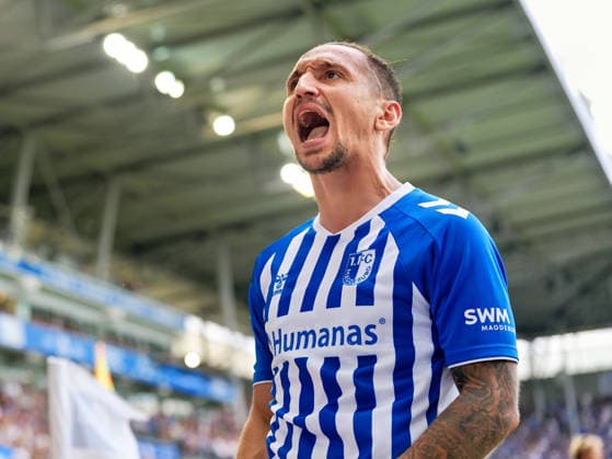 Baris Atik (1. FC Magdeburg, 23) jubelt. GER, 1. FC Magdeburg vs Holstein Kiel, 2. Bundesliga, 3. Spieltag, Saison 2026-27, Avnet Arena, Magdeburg, 30.08.2026 DFL REGULATIONS PROHIBIT ANY USE OF PHOTOGRAPHS AS IMAGE SEQUENCES AND OR QUASI-VIDEO GER, 1. FC Magdeburg vs Holstein Kiel, 2. Bundesliga, 3. Spieltag, Saison 2026-27, 30.08.2026 Magdeburg *** Baris Atik, 1 FC Magdeburg, 23, celebrates (GER), 1 FC Magdeburg vs. Holstein Kiel, 2. Bundesliga, Matchday 3, 2026–27 season, Avnet Arena, Magdeburg, August 30, 2026 DFL regulations prohibit any use of photographs as image sequences and or quasi-video GER, 1 FC Magdeburg vs. Holstein Kiel, 2. Bundesliga, Matchday 3, 2026–27 season, August 30, 2026, Magdeburg Copyright: xEibner-Pressefoto ScottxColemanx EP_SCN
