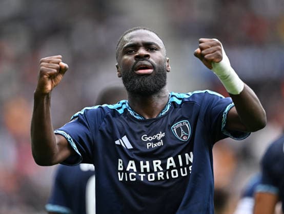 Paris FC v Nice - French Ligue 1 PARIS, FRANCE - AUGUST 30: Lassine Sinayoko of Paris FC celebrates after scoring during the French L1 football match between Paris FC and OGC Nice at Stade Jean-Bouin in Paris, France on August 30, 2026. Mustafa Yalcin Anadolu Paris France. Editorial use only. Please get in touch for any other usage.  Copyright: x2026xAnadoluxMustafaxYalcinx