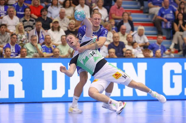 30.08.2026, xtgx, Handball Opel HBL, VfL Gummersbach - SC Magdeburg emspor, v.l. Omar Ingi Magnusson (Magdeburg, 14) wirft Tor, Torschuetze, erzielt Tor, Treffer, scores the goal Gummersbach