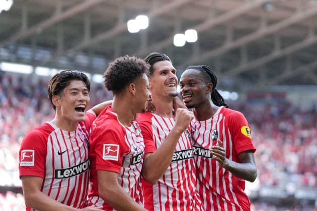 Yuito Suzuki (SC Freiburg, 14), Derry Scherhant (SC Freiburg, 07), Igor Matanovic (SC Freiburg, 31), Jordy Makengo (SC Freiburg, 33) Torjubel, Emotionen, Torschuss, Abschluss, Torerfolg, Tor, Treffer , Deutschland, Fussball, 1. Bundesliga, 1.Spieltag, 2026 2027, SC Freiburg vs. SV Werder Bremen, 30.08.2026, Europa-Park Stadion, Freiburg Freiburg Europa-Park Stadion Baden-Württemberg Deutschland *** Yuito Suzuki, SC Freiburg, 14, Derry Scherhant, SC Freiburg, 07, Igor Matanovic SC Freiburg, 31, Jordy Makengo SC Freiburg, 33 Goal celebration, Emotions, Shot on goal, Finishing, Goal scored, Goal, Hit, Germany, Soccer, Bundesliga 1, Matchday 1, 2026–2027, SC Freiburg vs. SV Werder Bremen, August 30, 2026, Europa-Park Stadium, Freiburg, Freiburg, Europa-Park Stadium, Baden-Württemberg, Germany Copyright: xArnexAmbergx