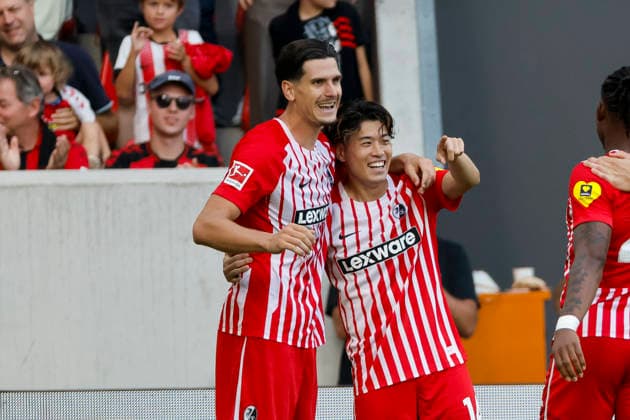 Torjubel bei Yuito Suzuki (SC Freiburg, 14) nach seinem Tor zum 3:0, mit Igor Matanovic (SC Freiburg, 31) , Deutschland, Fussball, 1. Bundesliga, 1.Spieltag, 2026 2027, SC Freiburg vs. SV Werder Bremen, 30.08.2026, Freiburg im Breisgau Europa-Park Stadion Deutschland *** Yuito Suzuki of SC Freiburg, No. 14, celebrates his goal to make it 3–0 with Igor Matanovic of SC Freiburg, No. 31; Germany, soccer, Bundesliga 1, Matchday 1, 2026–2027, SC Freiburg vs. SV Werder Bremen, August 30, 2026, Freiburg im Breisgau, Europa-Park Stadium, Germany Copyright: xGrantxHubbsx