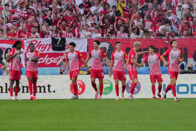 1. Bundesliga: SC Freiburg vs SV Werder Bremen, 30.08.2026 Torjubel zum 4:0 durch Yuito Suzuki (SC Freiburg, 14) 1. Bundesliga: SC Freiburg vs SV Werder Bremen, Europa-Park-Stadion, 30.08.2026 DFB DFL REGULATIONS PROHIBIT ANY USE OF PHOTOGRAPHS AS IMAGE SEQUENCES AND OR QUASI-VIDEO. *** 1 Bundesliga: SC Freiburg vs. SV Werder Bremen, August 30, 2026—Celebration of the 4–0 goal by Yuito Suzuki (SC Freiburg), 14 1 Bundesliga: SC Freiburg vs. SV Werder Bremen, Europa-Park Stadium, August 30, 2026 DFB and DFL regulations prohibit any use of photographs as image sequences and or quasi-video u009D Copyright: xBEAUTIFULxSPORTS Boscox