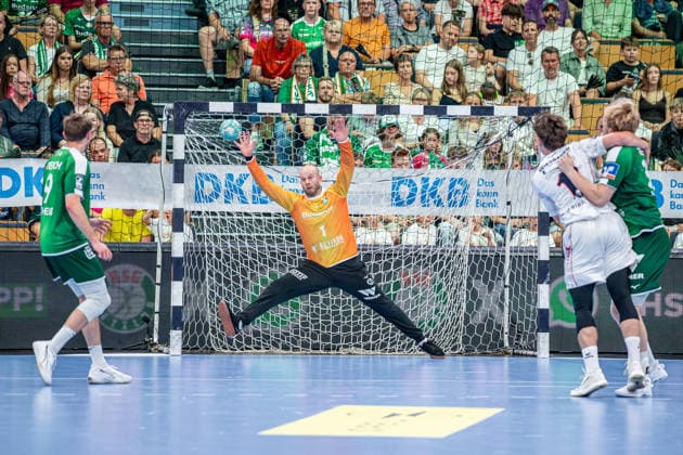 OPEL Handball Bundesliga; HSG Wetzlar - SG BBM Bietigheim, 30.08.26 Bart Ravensbergen (HSG Wetzlar, 1) OPEL Handball Bundesliga; HSG Wetzlar - SG BBM Bietigheim: Wetzlar, 30.08.26 Copyright: xBEAUTIFULxSPORTS Roeczeyx
